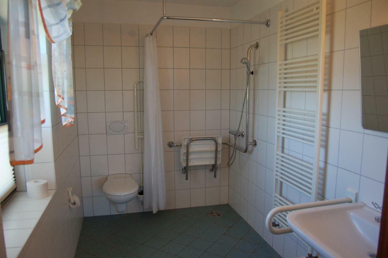Heu-Ferienhof Altkamp Putbus Buitenkant foto