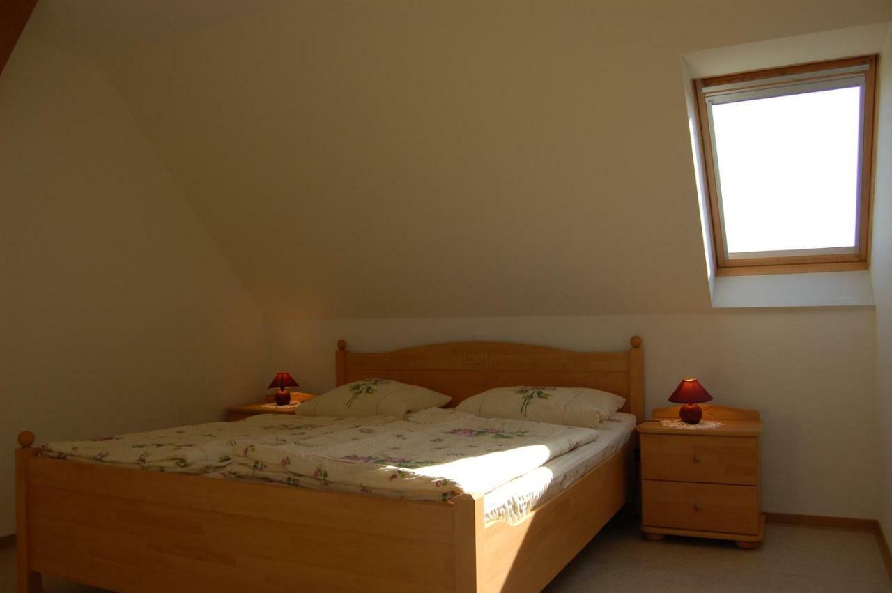 Heu-Ferienhof Altkamp Putbus Buitenkant foto