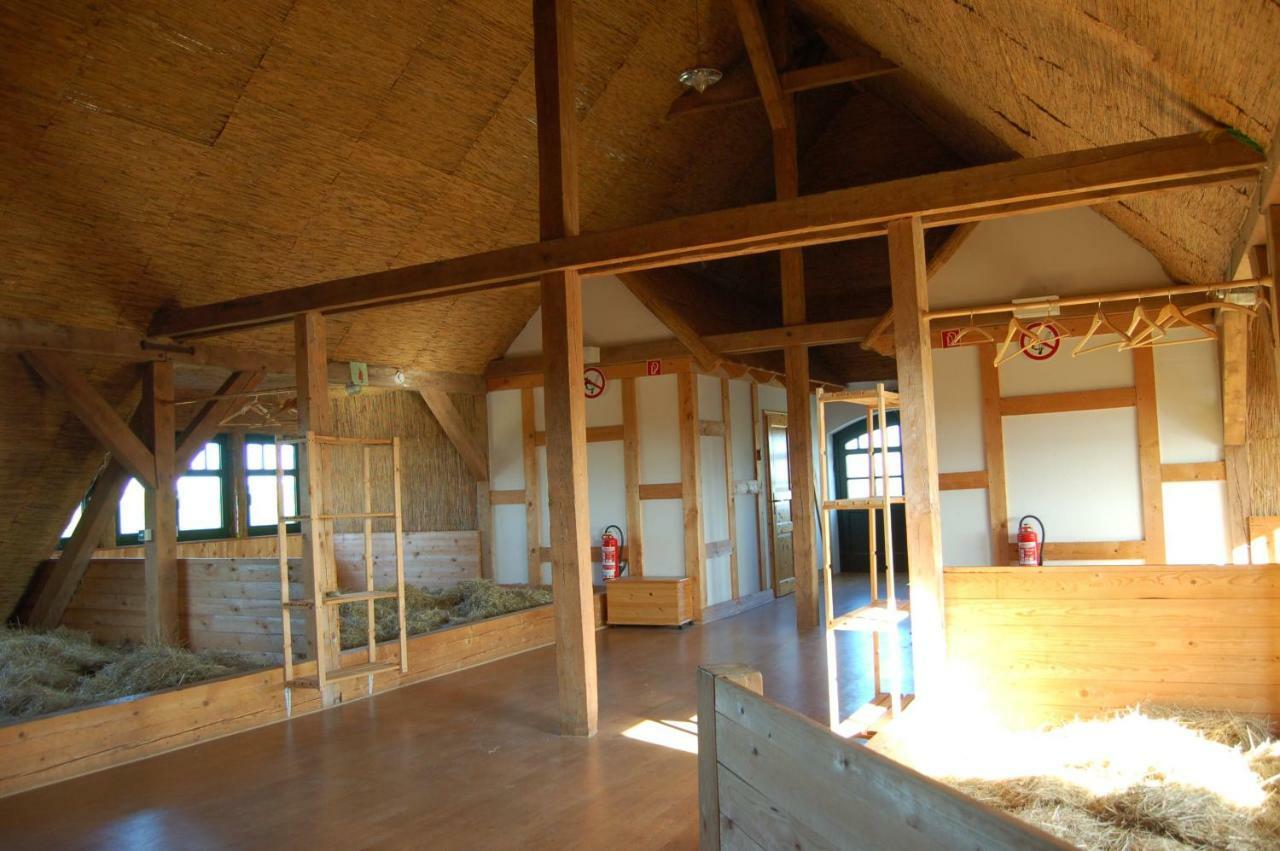 Heu-Ferienhof Altkamp Putbus Buitenkant foto