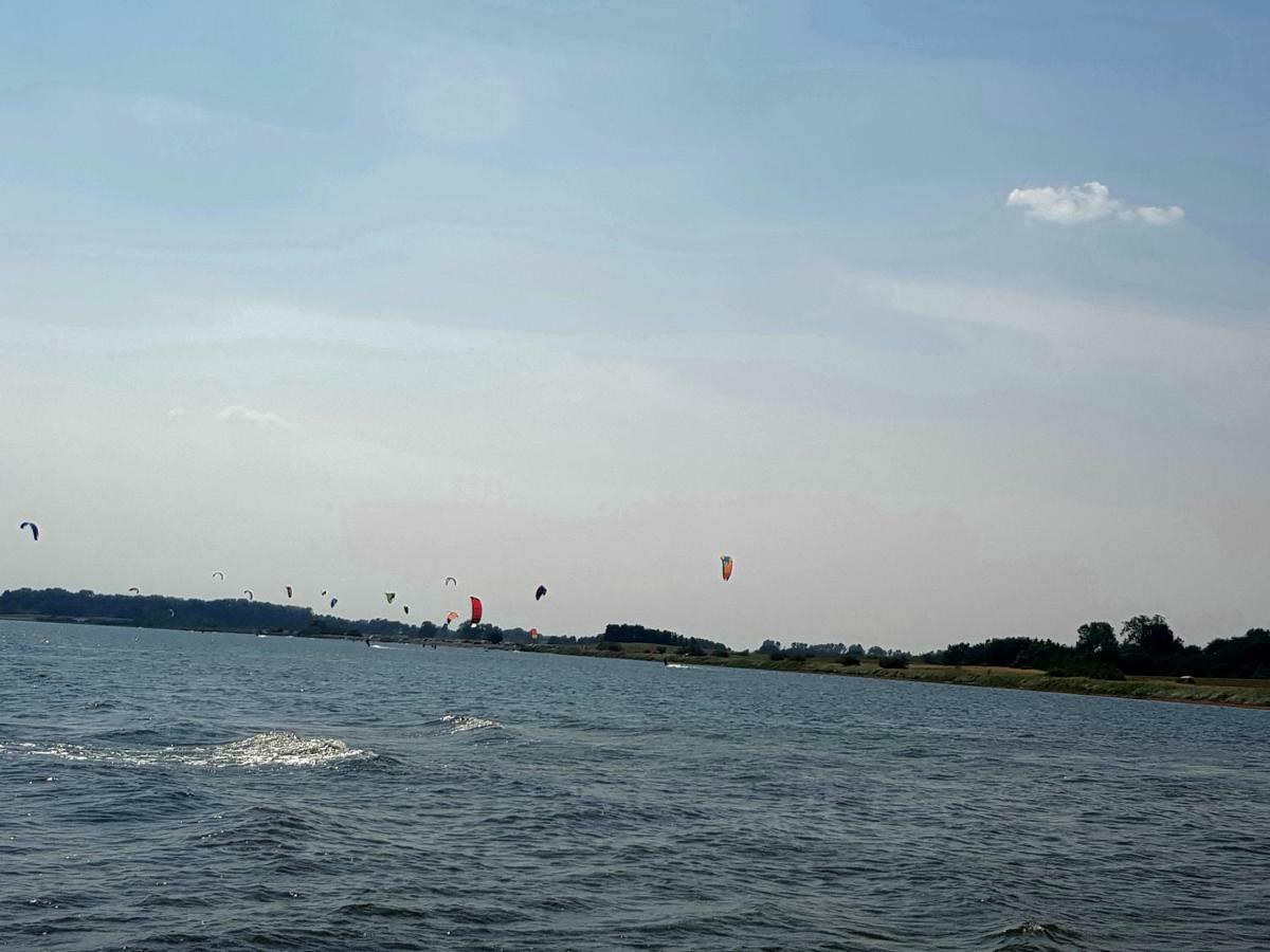 Heu-Ferienhof Altkamp Putbus Buitenkant foto